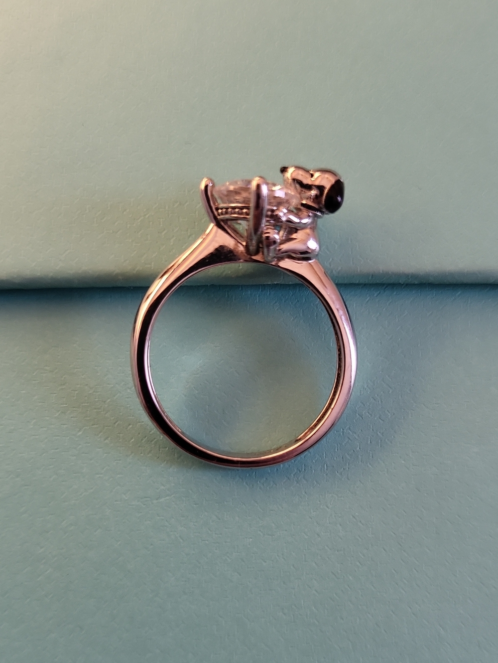 Gnoce Peanut Snoopy Hug Ring Crafted In 925 Sterling Silver - Picture 2 of 3